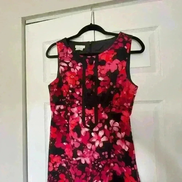 London Times black, red, pink flowery dress, size 10. - Picture 2 of 4